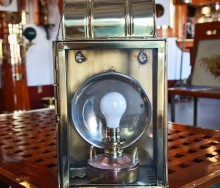 Brass Passageway Lamp